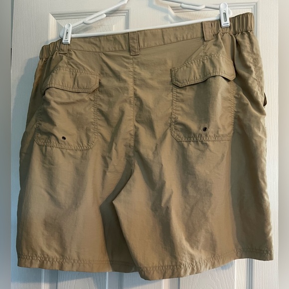 Men’s Nylon Khaki Cargo Shorts SZ 44 - Picture 5 of 7